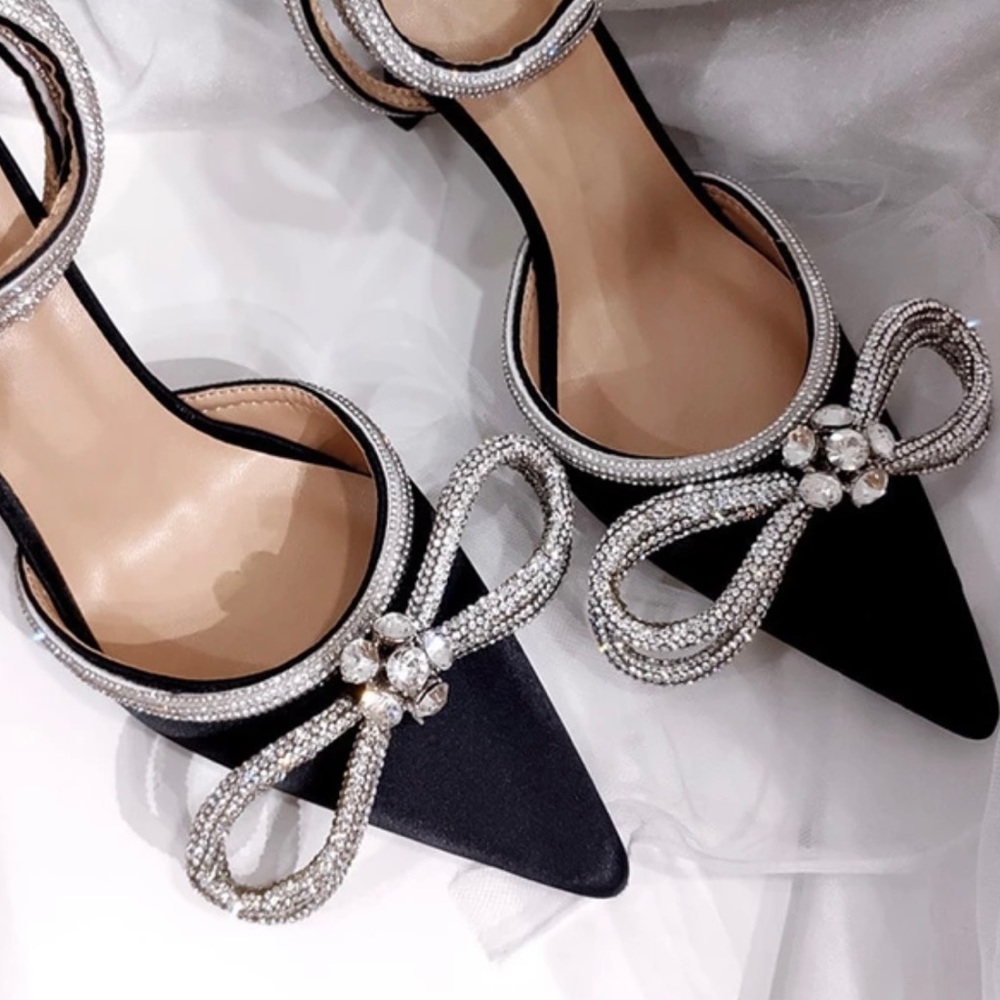 Black bow rhinestone pointed toe heels